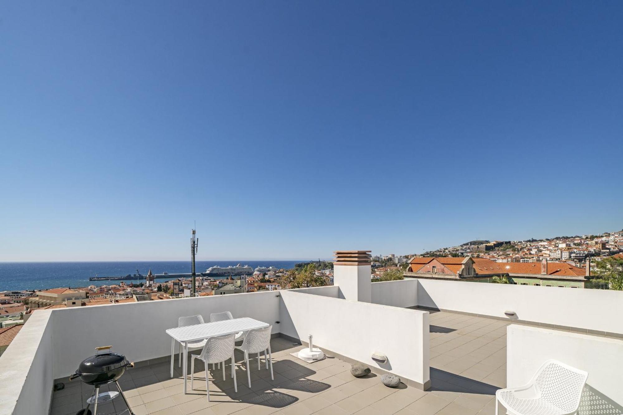 Rooftop Funchal - By Wehost Экстерьер фото
